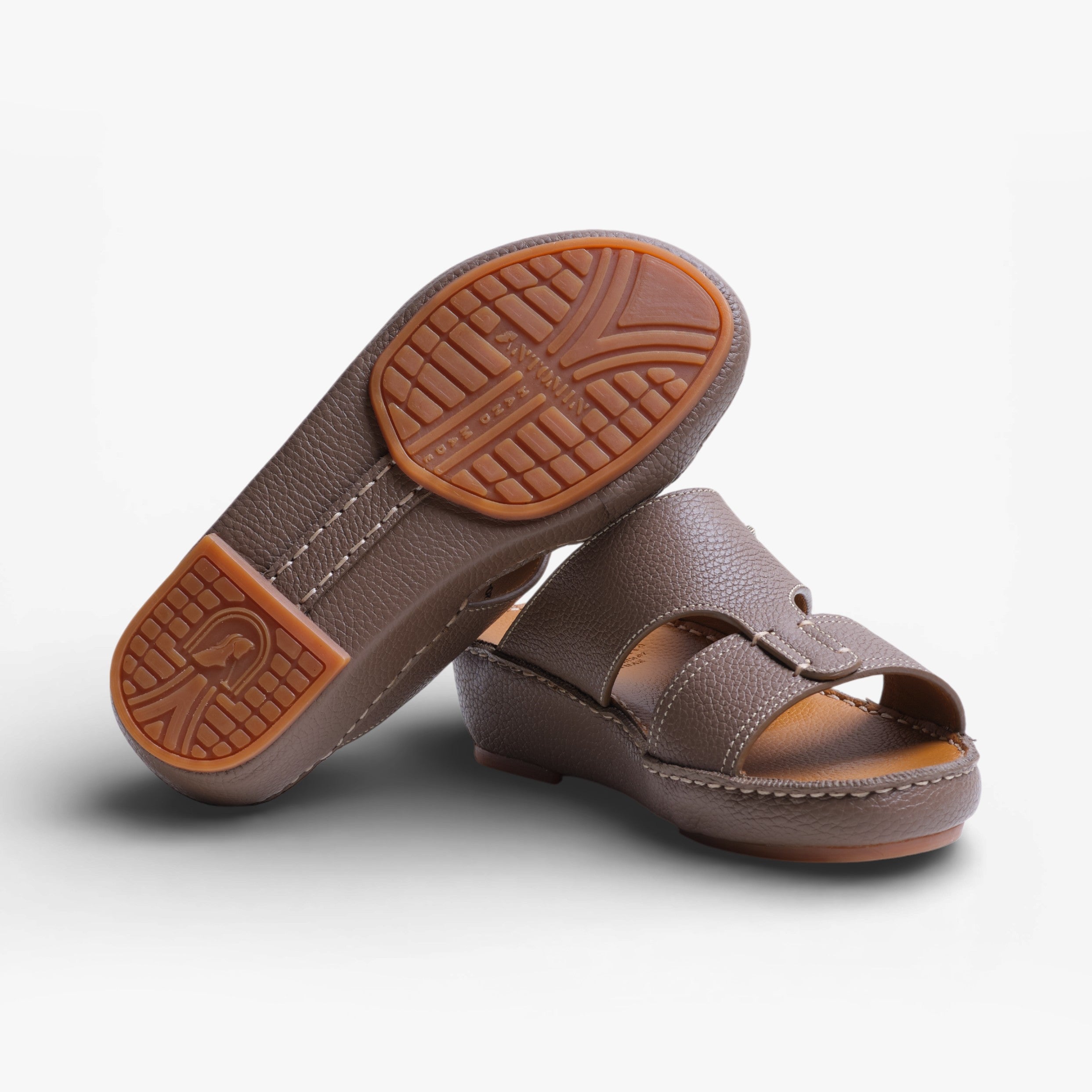 The Art of the Arabic Sandal – Antomin